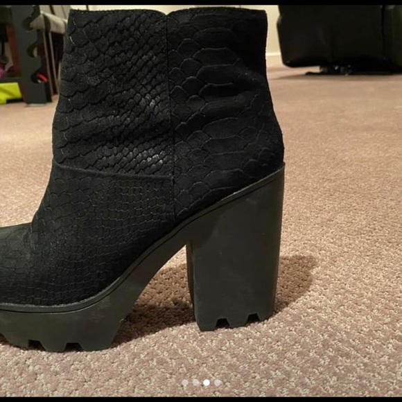 Brand new Aldo boots - Picture 2 of 4
